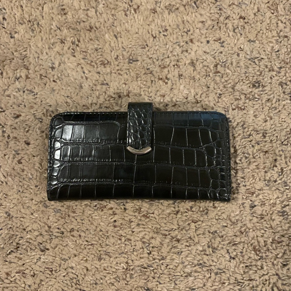 Black credit card holder wallet